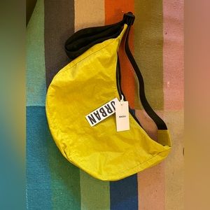 NWT baggu medium crescent sour
